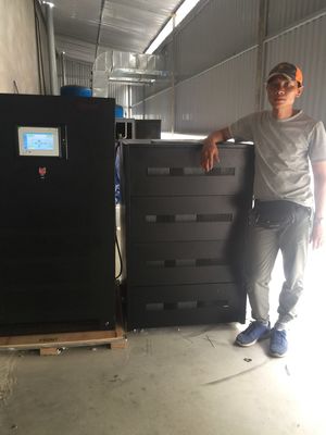 PEII UPS de baja frecuencia en línea, salida PF 1.0 Fuente de alimentación ininterrumpida 10-80kVA