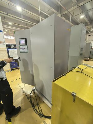 PE-iND II 3/3P ((S6000-33G) 110/ 220/384Vdc 10-200kVA en línea Eficiencia de enfriamiento por aire del UPS industrial ≥93%